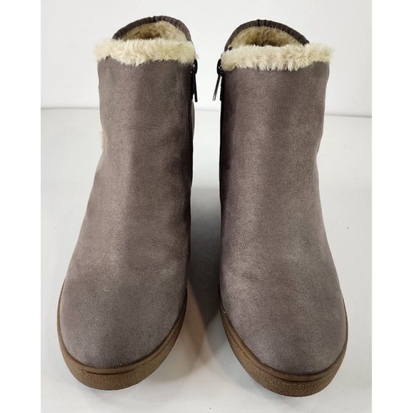 Unisa Boots Womens Size 8.5M Mobii Gray Faux Suede Buckle Momcore Wedge Bootie - Picture 2 of 13